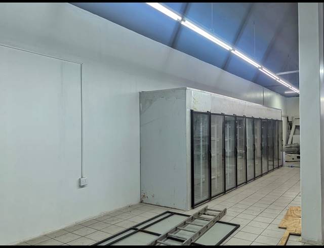 1,300M² BUILDING FOR SALE IN PRETORIA CENTRAL